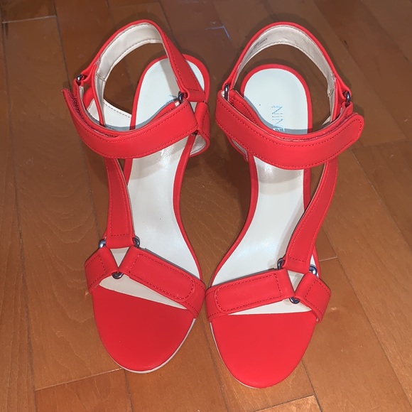 NWOT Nine West Avaya Code Red Heels Strap - Picture 2 of 4
